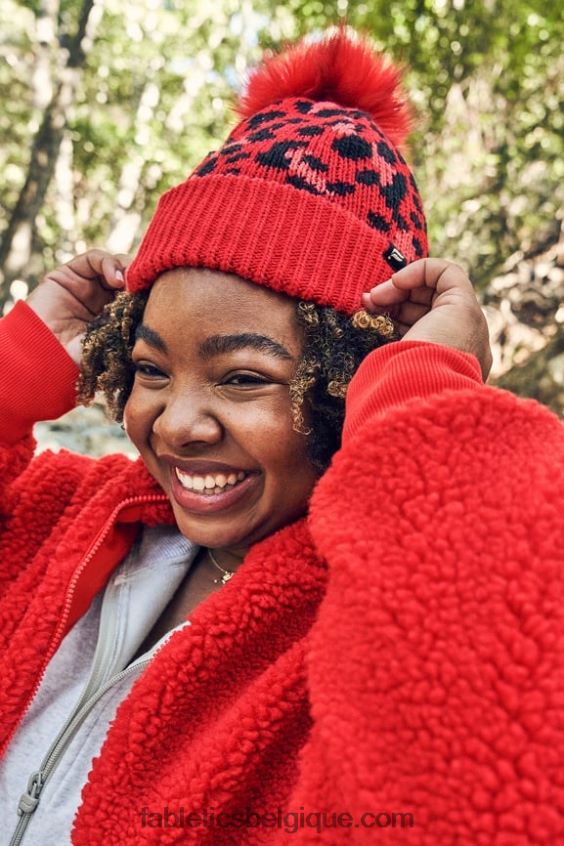 bonnet à pompon en maille torsadée femmes Fabletics 404P0T3021 léopard cerise électrique/cerise électrique