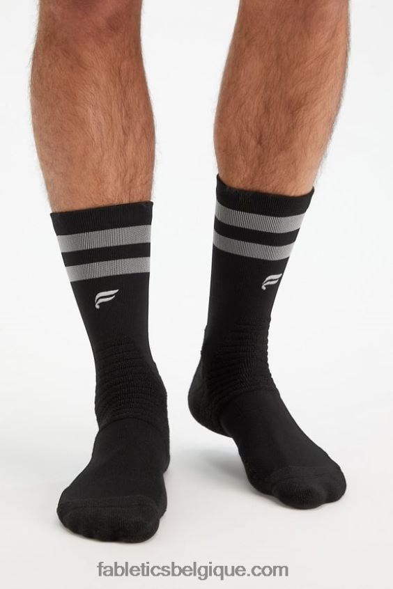 la chaussette d\'équipage de performance femmes Fabletics 404P0T2998 bande grise noire