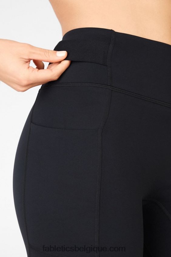 short de poche motion365 taille haute 5\" femmes Fabletics 404P0T574 graphique classique blanc/drapeau