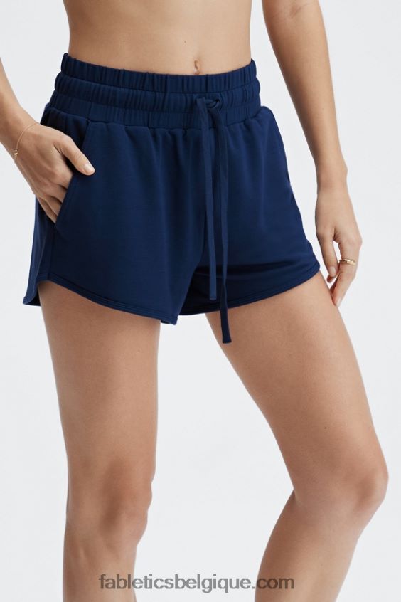 short de sport en molleton lounge femmes Fabletics 404P0T478 logo terrazzo/réfléchissant
