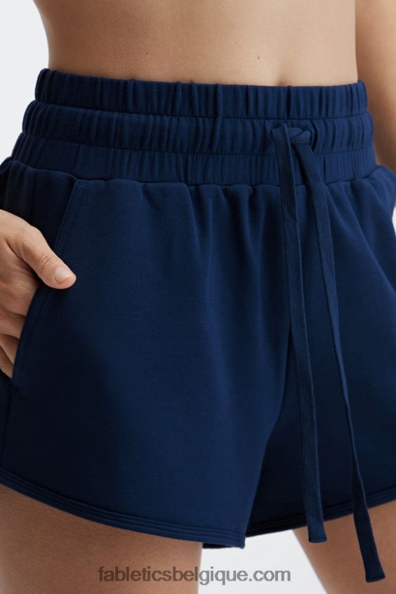 short de sport en molleton lounge femmes Fabletics 404P0T478 logo terrazzo/réfléchissant