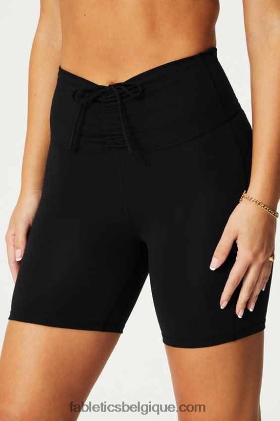 short pureluxe taille ultra haute froncé 6\" femmes Fabletics 404P0T610 blanc classique/graphique
