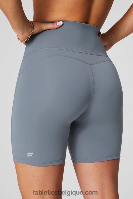 short pureluxe taille ultra haute froncé 6\" femmes Fabletics 404P0T612 cosmo/graphique violet