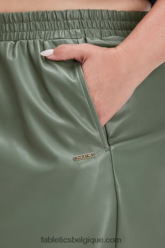 short taille haute en cuir vegan femmes Fabletics 404P0T358 coup de zèbre au babeurre / babeurre