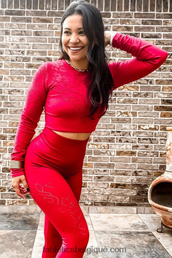 top à manches longues sans couture flora femmes Fabletics 404P0T2622 rouge foncé