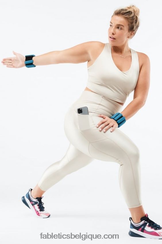débardeur à soutien-gorge intégré averie shine femmes Fabletics 404P0T2225 éclat de brume grise