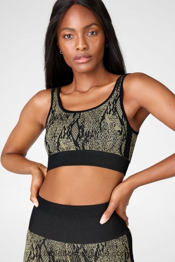 soutien-gorge sans couture Kamila femmes Fabletics 404P0T1669 vert reptile/noir