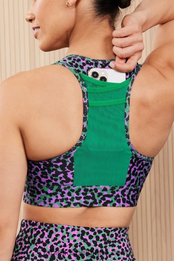 soutien-gorge de sport à impact élevé trinity 95 femmes Fabletics 404P0T1366 spots de safari vert herbe