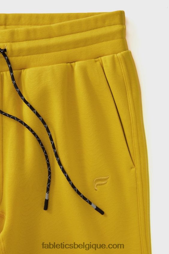 le court d\'après-match Hommes Fabletics 404P0T3350 soufre