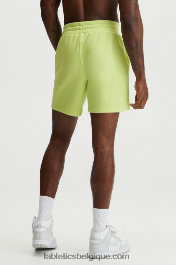le court d\'après-match Hommes Fabletics 404P0T3351 chaux fanée
