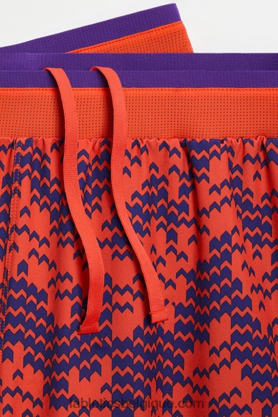 le fondamental court ii (linéaire) 138 Hommes Fabletics 404P0T3155 infrarouge
