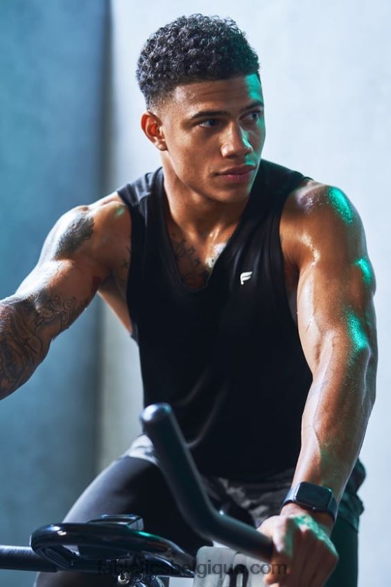 le réservoir de la journée d'entraînement Hommes Fabletics 404P0T3389 noir