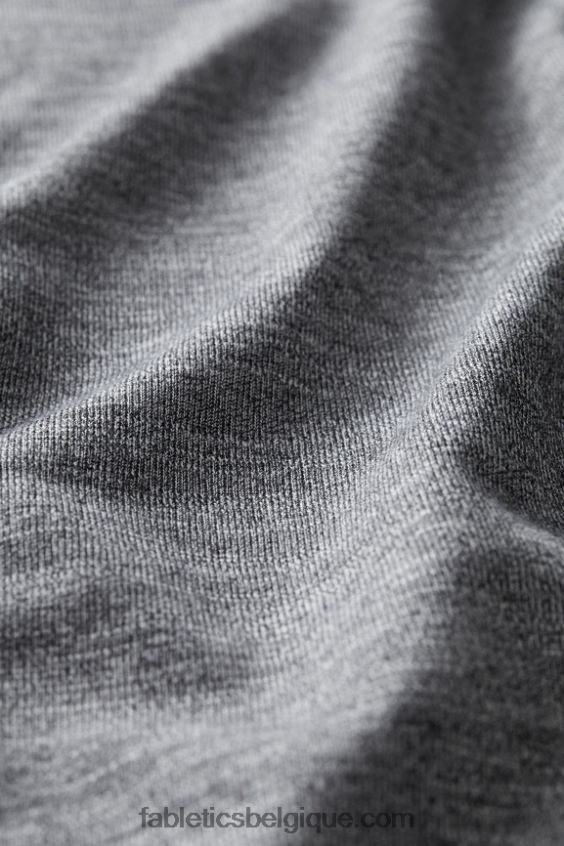 le t-shirt sans manches au premier rang Hommes Fabletics 404P0T3400 gris chiné