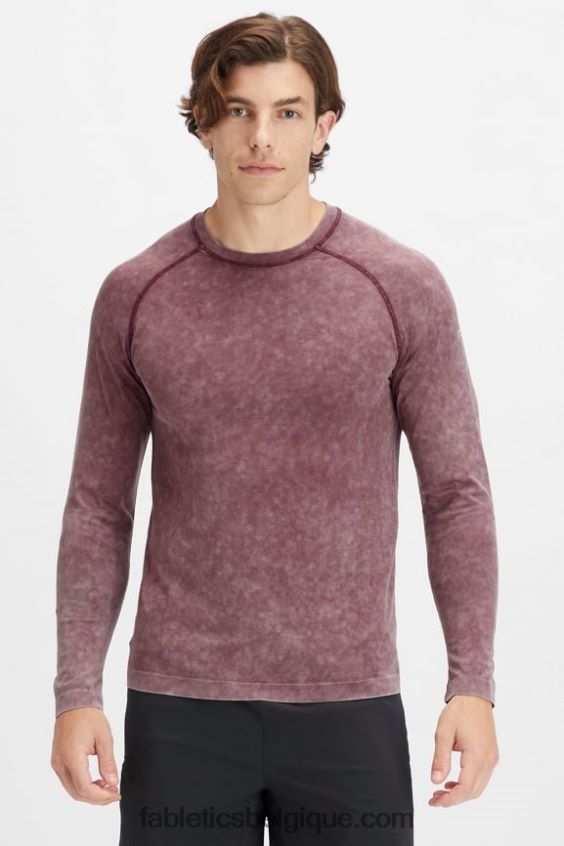 le t-shirt à manches longues de la journée d'entraînement Hommes Fabletics 404P0T3569 sang de boeuf lavé