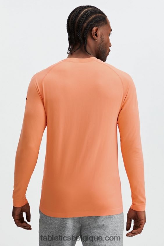 le t-shirt à manches longues de la journée d\'entraînement Hommes Fabletics 404P0T3572 abricot frais