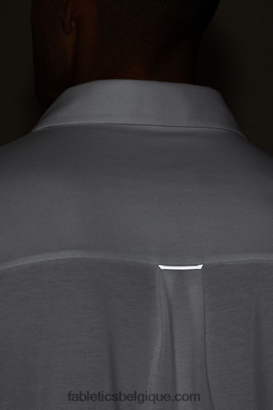 le tableau de bord à manches longues boutonné Hommes Fabletics 404P0T3581 blanc classique