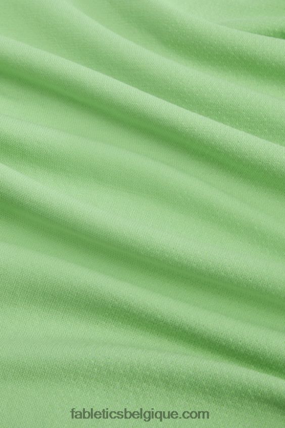 le sweat à capuche de la journée d\'entraînement Hommes Fabletics 404P0T3626 wasabi