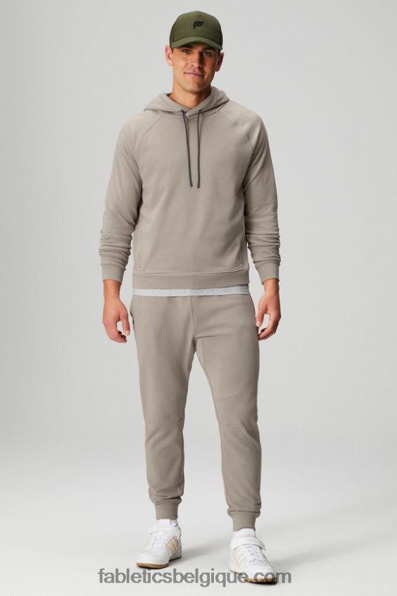 le sweat à capuche léger incontournable Hommes Fabletics 404P0T3655 kaki brutaliste